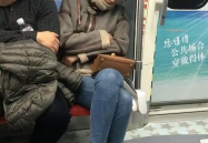地铁小姐姐头盔,时尚与安全的完美融合